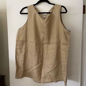 Annie Alexander Linen Top